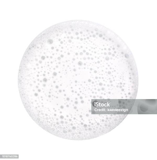 Forma Del Cerchio Di Bolle Di Schiuma Isolata Su Bianco - Fotografie stock e altre immagini di Bevanda spumosa