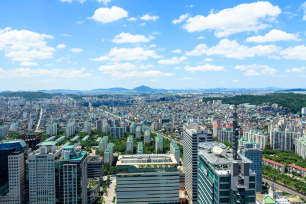 istock sky of Mokdong, Seoul 1018845286
