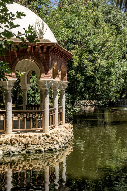 istock Pavillion in Sevilla Park 1018873802