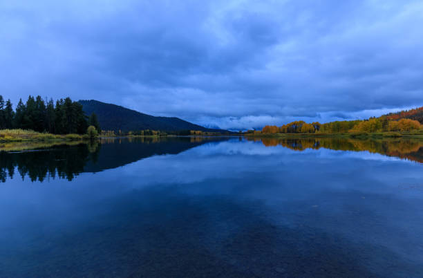 istock Autumn Sunrise in the Tetons 1018915072