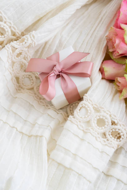 istock Pink rose flowers 1019017540
