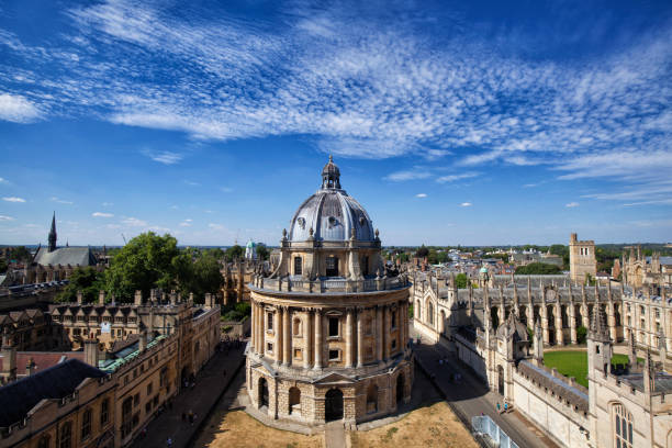 istock Radcliffe Camera, Oxford University, England, UK 1019118890