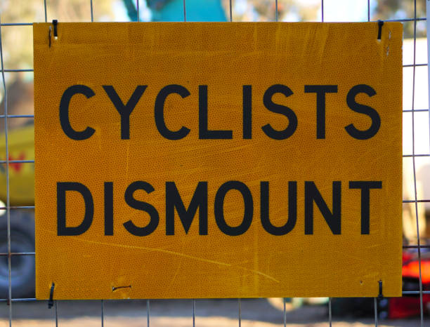 istock Cyclists dismount sign 1019168022