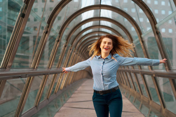 istock happy business woman 1019187238