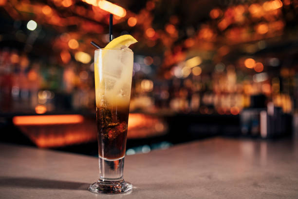 istock Long Island Ice Tea Cocktail 1019323516