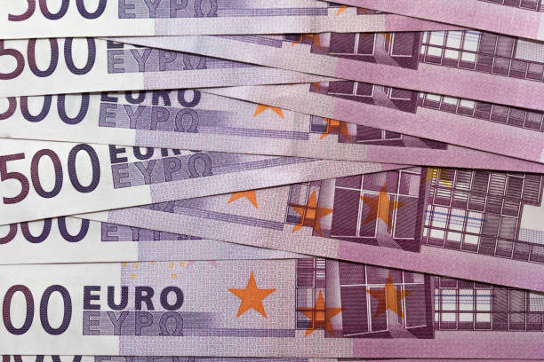 istock Pile of five hundred euro banknotes 1019393172