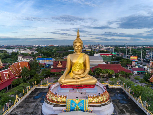 istock Big Buddha of Wat Pra Chum Rat 1019404094