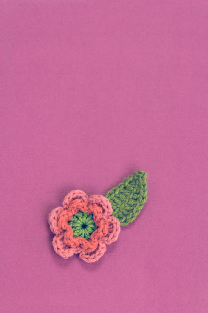 Flores Tejidas A Crochet - Banco de fotos e imágenes de stock - iStock Flores Tejidas A Crochet - Banco de fotos e imágenes de stock - iStock