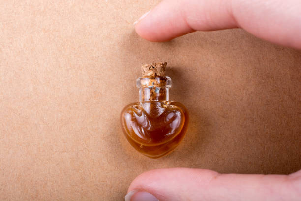 istock Battle in hand as Love concept 1019531212