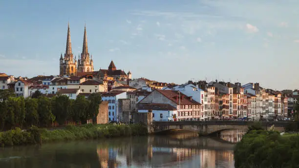 Photo of Bayonne, France cityscape view with Cathedral and Nive river