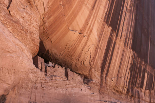istock Anasazi cliff dwellings, Canyon de Chelly 1019673600