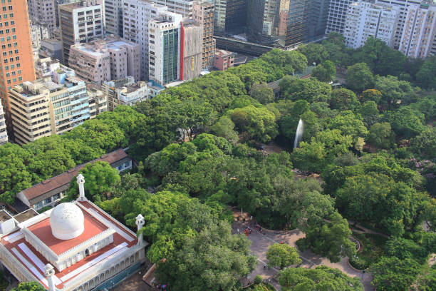 istock Chinese-style building and mosque tower in Kowloon 1019765188