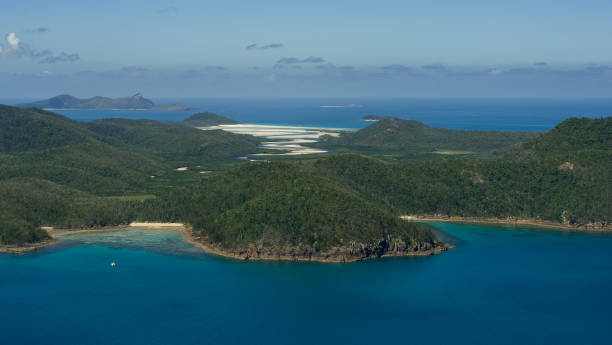 istock Whitsunday Islands 1 1019805848