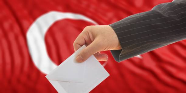 istock Voter on Turkey flag background. 3d illustration 1019902864
