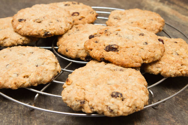 istock Oatmeal and raisin cookies 1020021166
