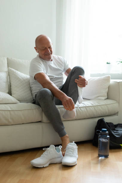 Vestir Bien Hombre - Banco de fotos e imágenes de stock - iStock Vestir Bien Hombre - Banco de fotos e imágenes de stock - iStock