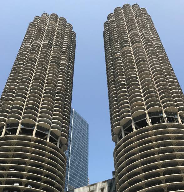 istock Chicago - Marina City 1020325260