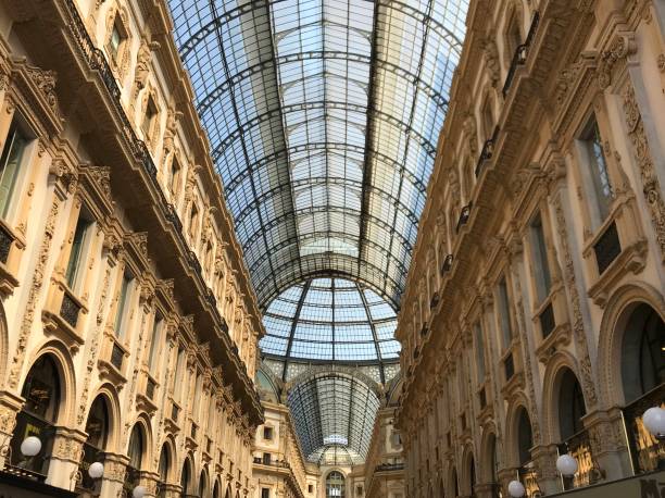 istock Galleria Vittorio Emanuele Milan 1020368044