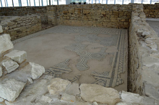 istock Ancient Roman Villa 