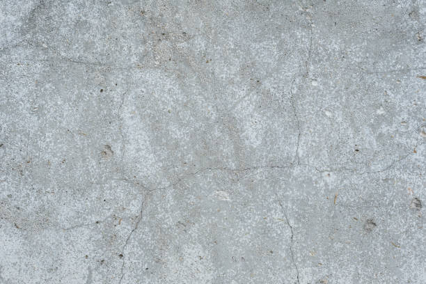 istock Wall fragment with attritions and cracks 1020444762