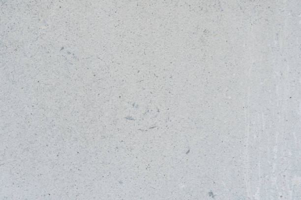 istock Wall fragment with attritions and cracks 1020473922