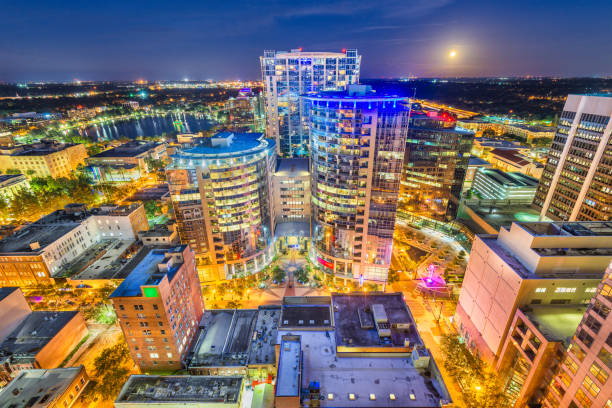istock Orlando, Florida, USA Skyline 1020559012