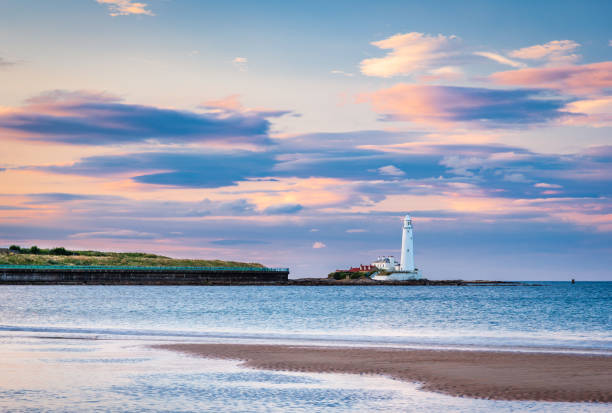 istock Whitley Bay Beach and St Mary's Lighthouse 1020628620