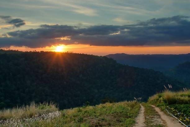 istock Sunset in the mountains range : Thailand 1020667164