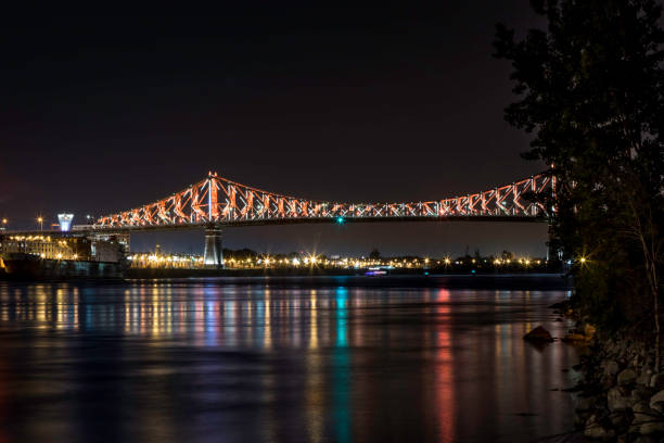 istock Jacques Cartier Bridge Illuminated at Night, Montreal, Quebec 1020918308