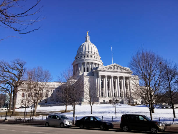 The Wisconsin State Capitol, in Madison, Wisconsin, United States The Wisconsin State Capitol, in Madison, Wisconsin, United States. Governor Office and Supreme Court. Winter and snow view. wisconsin state capitol building stock pictures, royalty-free photos & images