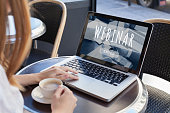 webinar-online-internet-ausbildung.jpg?b=1&s=170x170&k=20&c=eMgd2Xf_7E_sSnr714hb-8Agh1ZVFCKwZkP7A418Kss=