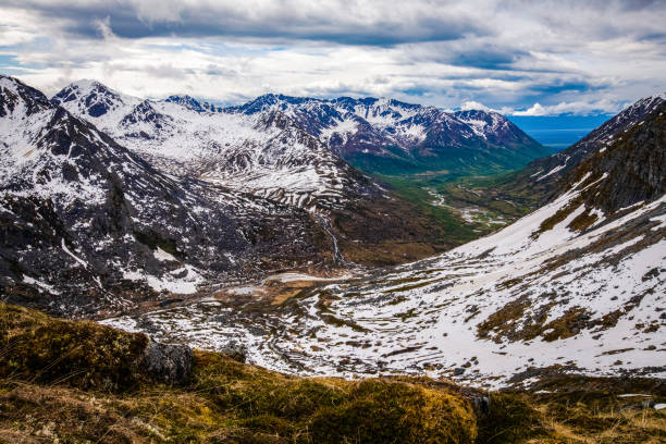 Archangel valley from Snowbird mine on the way to snowbird glacier, taken from snowbird mine talkeetna mountains stock pictures, royalty-free photos & images