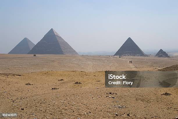 Piramide Egizia - Fotografie stock e altre immagini di Africa - Africa, Antica civiltà, Antico - Condizione
