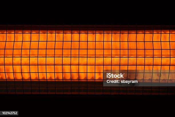 赤外線電気ヒーター - 電気ヒーターのストックフォトや画像を多数ご用意 - 電気ヒーター, オレンジ色, カラー画像