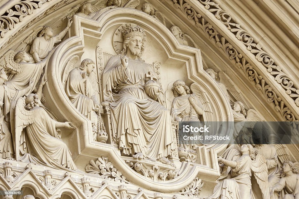Резная работа над дверь в Вестминстерское аббатство, Лондон - Стоковые фото Иисус Христос роялти-фри