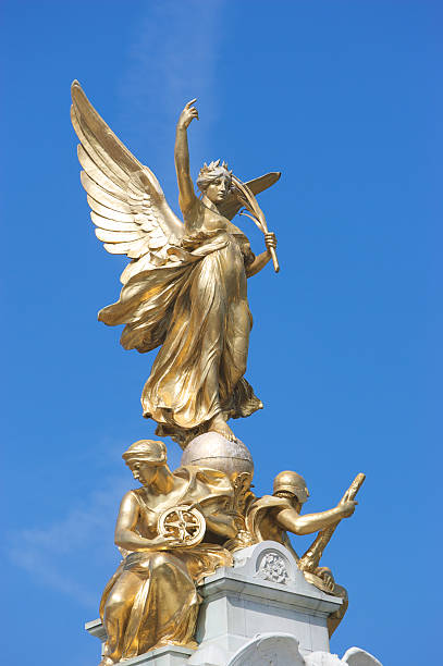 istock Nike (Goddess of Victory) Statue outside Buckingham Palace 102143070
