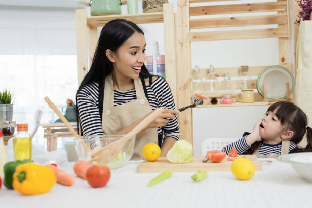 istock Children do not like to eat vegetables. 1021500278