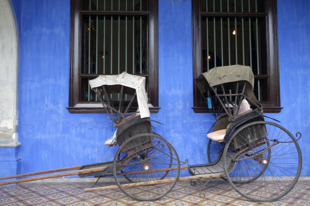 istock Old historical Chinese influence mansion 1021543554