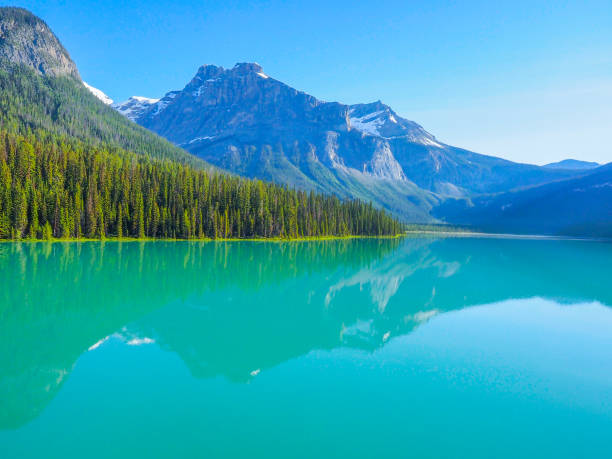 istock Emerald Lake in Yoho National Park, BC, Canada 1021631692