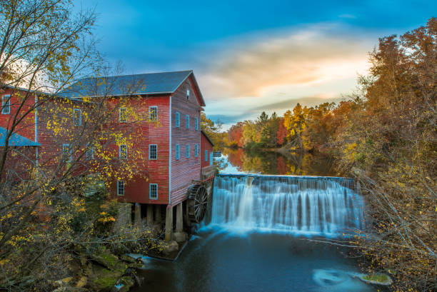 Dells Grist Mill Wisconsin, Famous Place, Water, Waterfall, Wheel water wheel stock pictures, royalty-free photos & images