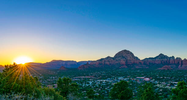 istock Sunset in Sedona, Arizona 1021934358