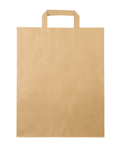 пустой коричневый бумажный мешок изолированы на белом фоне с вырезки путь - paper bag bag paper brown стоковые фото и изображения