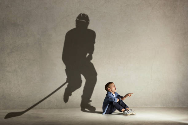 mistrz hokeja na lodzie - ice hockey child childhood little boys zdjęcia i obrazy z banku zdjęć