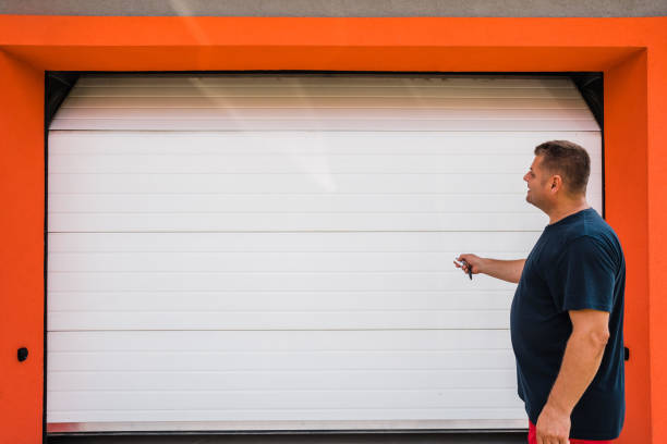 istock Garage door PVC 1022207736