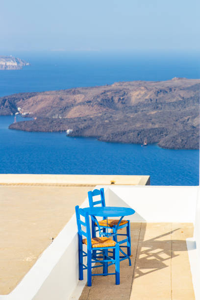 istock Little terrace with sea views in Santorini, Greece. 1022246840
