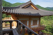 sangwonsa-buddhistischen-tempel.jpg?b=1&s=170x170&k=20&c=D5H3QCPK85OCzlusoItkbuCAFu7QGtTtZv7d3g6vqYI=