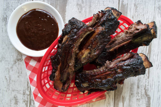 istock basket of spare ribs 1022386562
