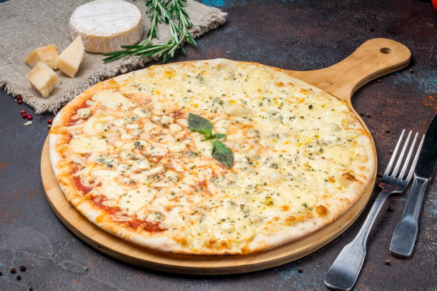 istock Italian pizza Margherita 1022410706