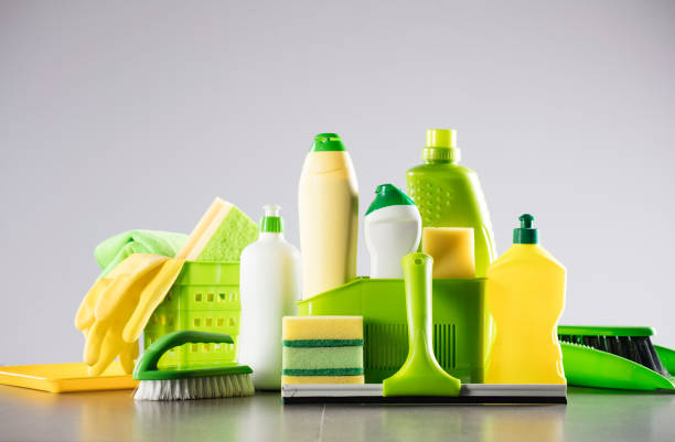 istock House and office cleaning up theme. 1022792996