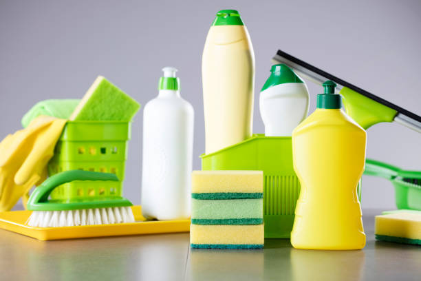 istock House and office cleaning up theme. 1022793028